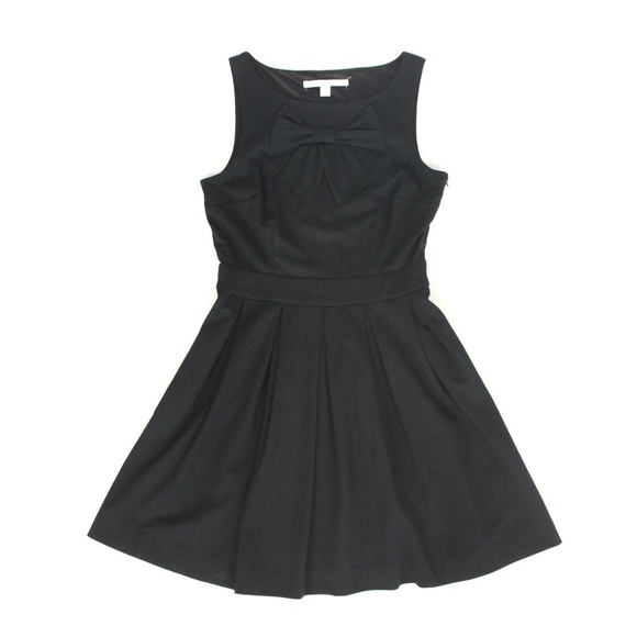 LC Lauren Conrad Dresses & Skirts - Sleeveless Skater Dress {Lauren Conrad}